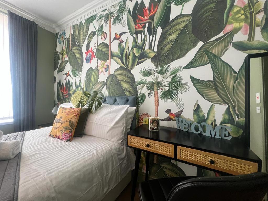 James' Place At Dowlais Мърдър Титфил Екстериор снимка