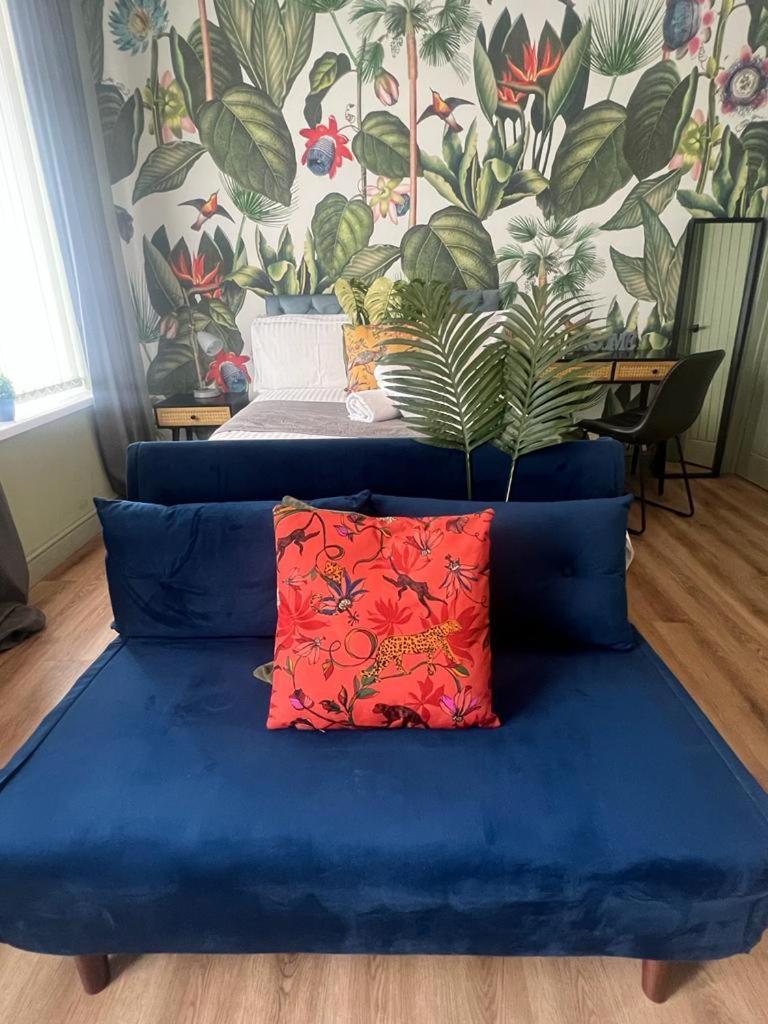 James' Place At Dowlais Мърдър Титфил Екстериор снимка